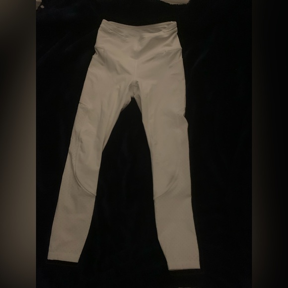 Lululemon bundle lot 4 size 4 pants jacket and hat - Picture 1 of 9